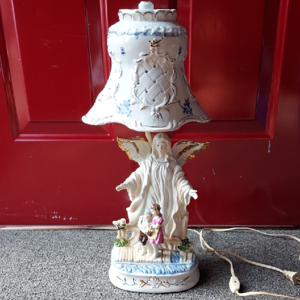 Vintage, Victorian Angel Table Lamp with Floral Details